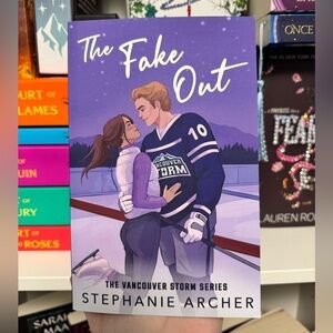 Vancouver Storm Series Book - The Fake Out (indie published version)